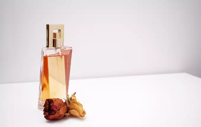 فروشگاه عطر نوبهار بهترین ادکلن فروشی غرب تهران