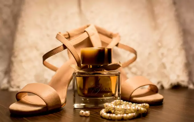 فروشگاه لارا استور بهترین فروشگاه عطر غرب تهران
