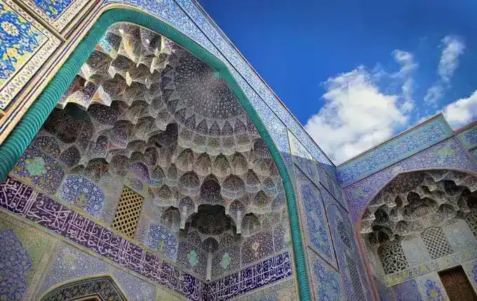 مسجد گوهرشاد بهترین مکان تفریحی در مشهد