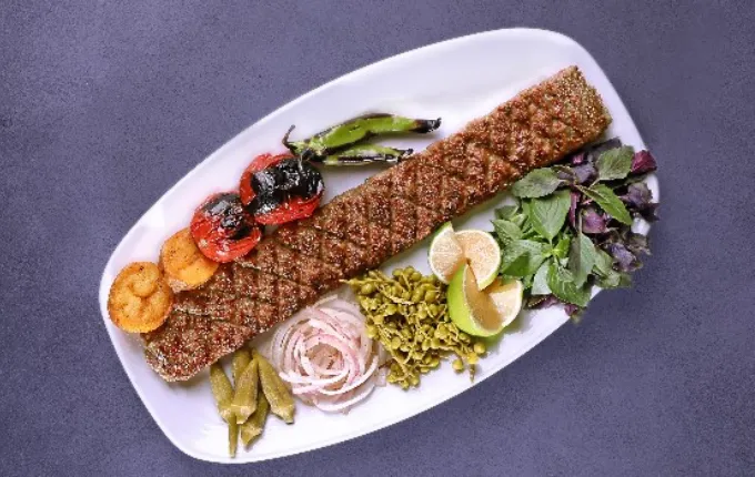 کباب کاردی پونک از بهترین کبابی غرب تهران