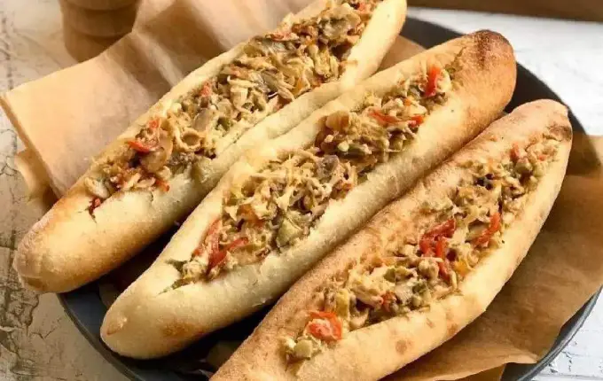 طرز تهیه ساندویچ مرغ و پنیر