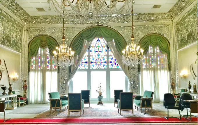 کاخ نیاوران از بهترین موزه های تهران
