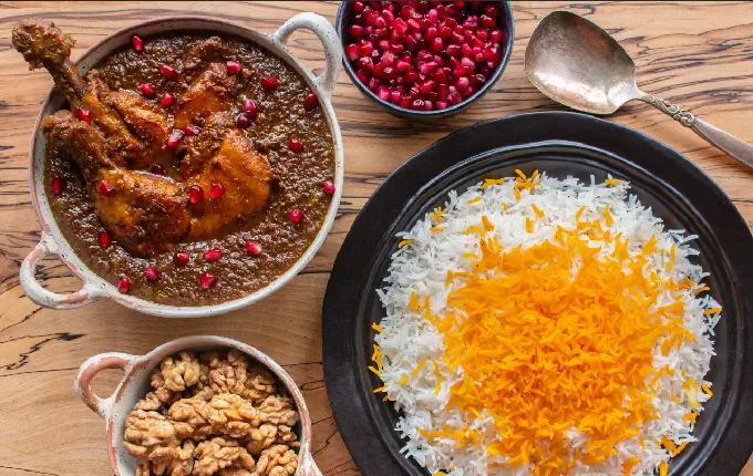 مرغ ناردونی از غذاهای سنتی شمال