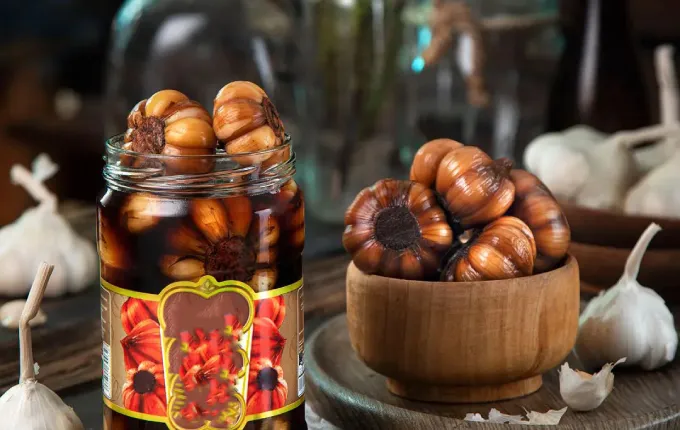 طرز تهیه سیر ترشی