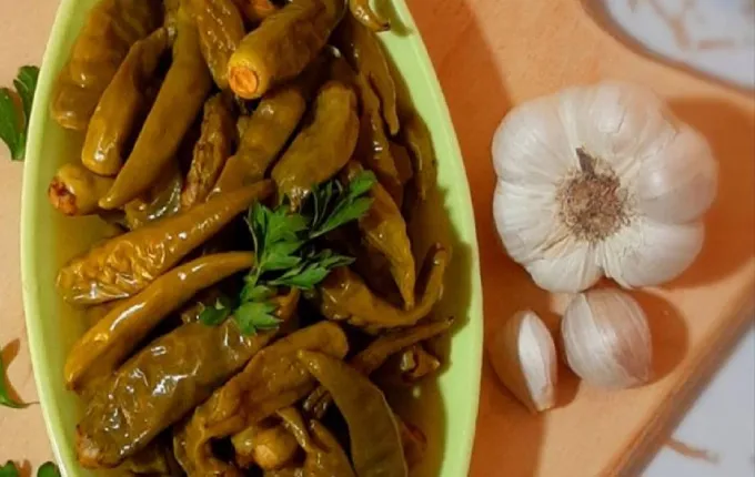 طرز تهیه ترشی فلفل سبز