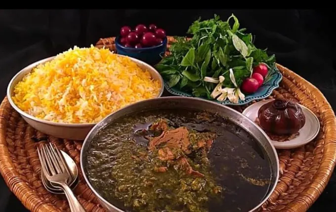 غذا با ماهی چی درست کنم؟ قلیه ماهی جنوبی
