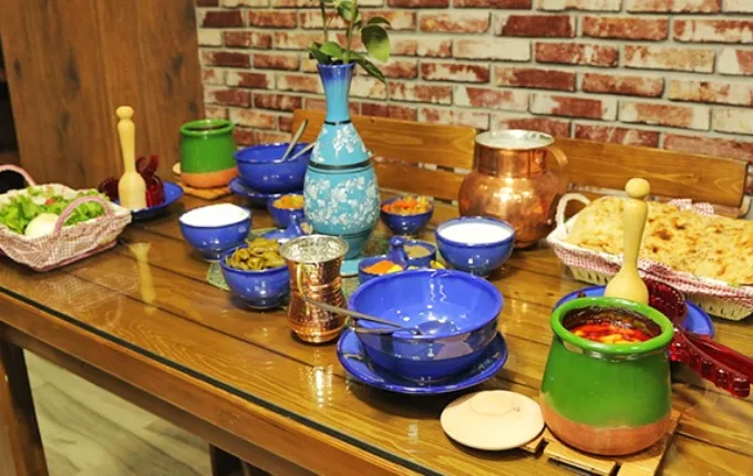 دیزی سرای عزیز خان بهترین دیزی غرب تهران