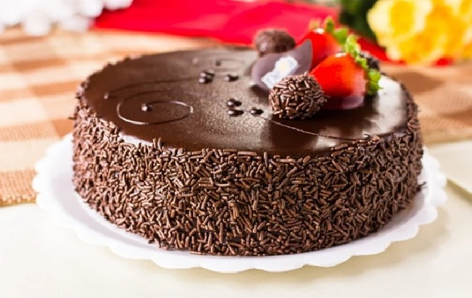 طرز تهیه کیک تولد خانگی