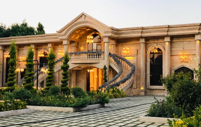 باغ تالار عمارت یاسین